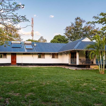 Harry'S Kisumu Oasis Aparthotel Εξωτερικό φωτογραφία