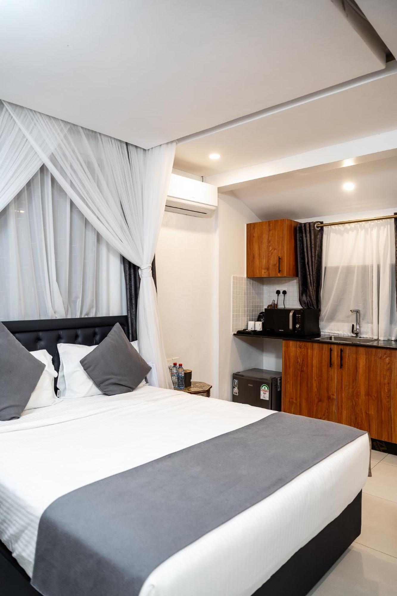 Harry'S Kisumu Oasis Aparthotel Εξωτερικό φωτογραφία